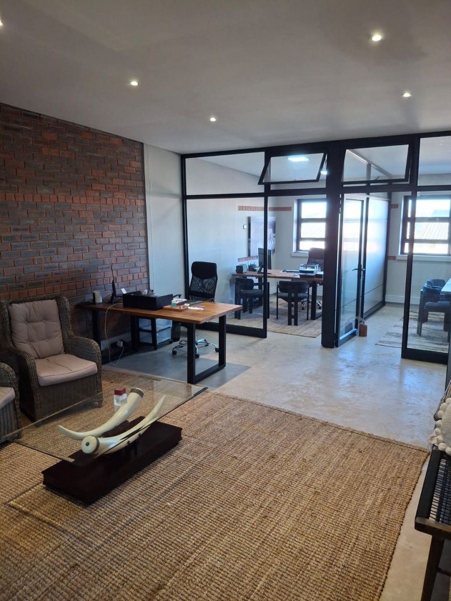 To Let Commercial Property for Rent in George Central Western Cape
